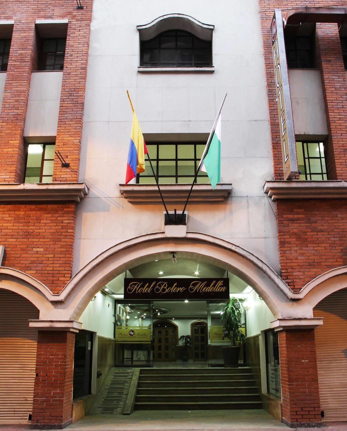 Hotel Ayenda 1235 Botero Medellín Exterior foto