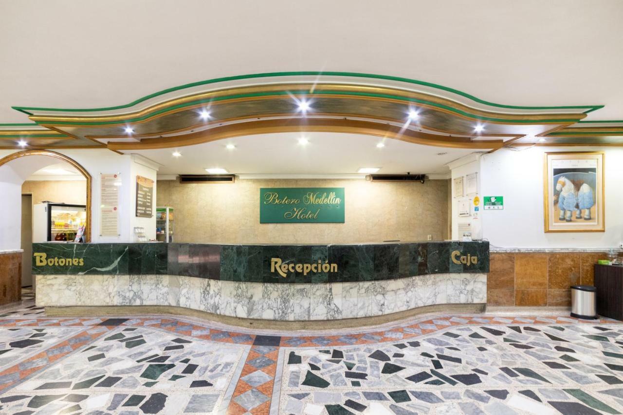 Hotel Ayenda 1235 Botero Medellín Exterior foto